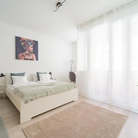Spirit By Urbanrent Aparthotel Budapest
