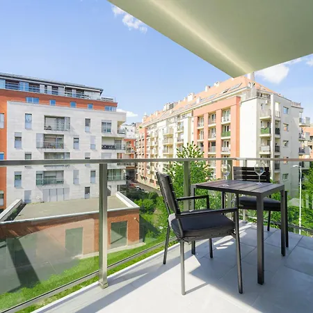 Spirit By Firsthost 4*