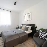 Apartahotel Spirit By Firsthost 4*