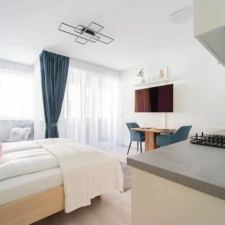 Apartmanhotel Spirit By Firsthost